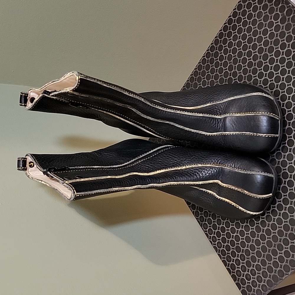 John Fluevog- Minstrel black boots